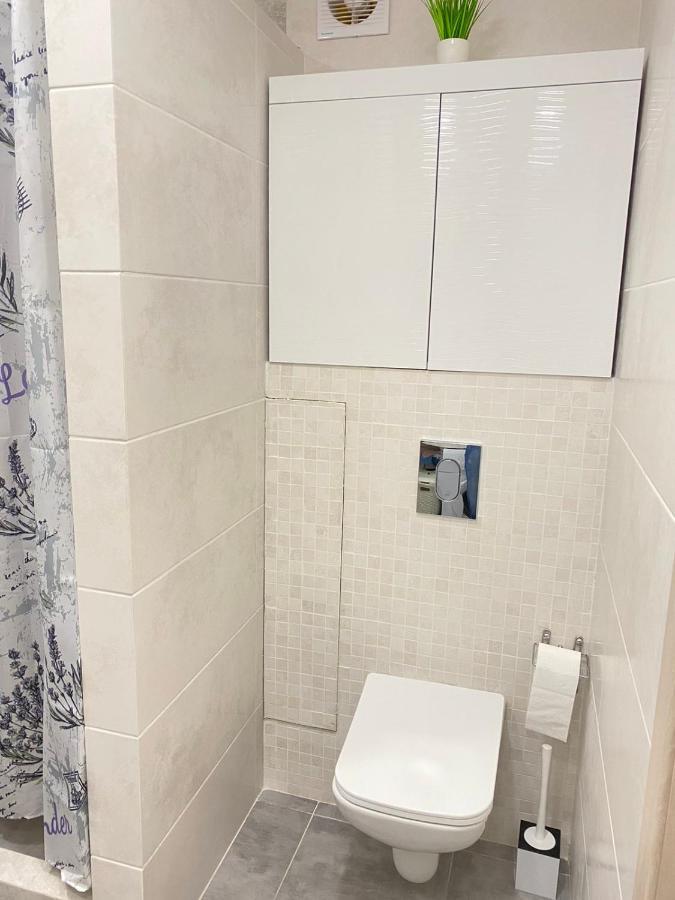 Daire Mira Avenue Center двухкомнатная в центре возле тц цум *