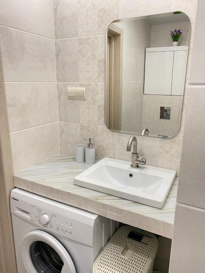 Mira Avenue Center двухкомнатная в центре возле тц цум * Çernigiv